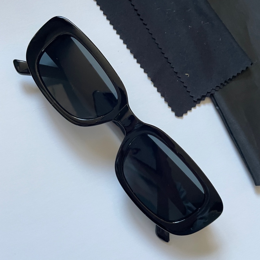 NEW Black sunglasses - Picture 2 of 3